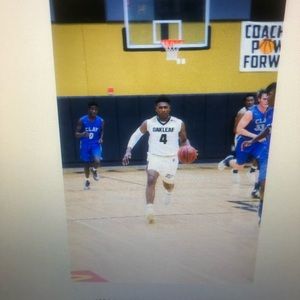 Meet your Posher, Zak